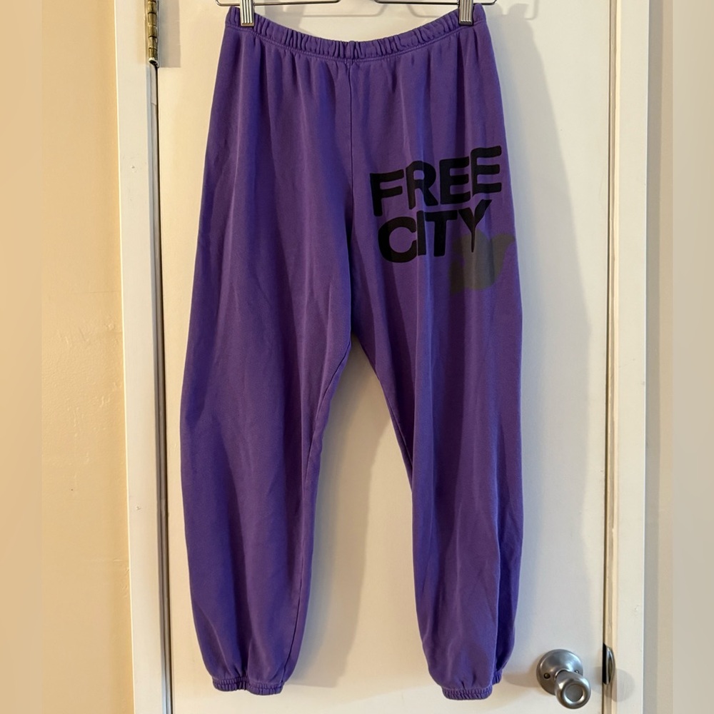 Free City Sweatpants